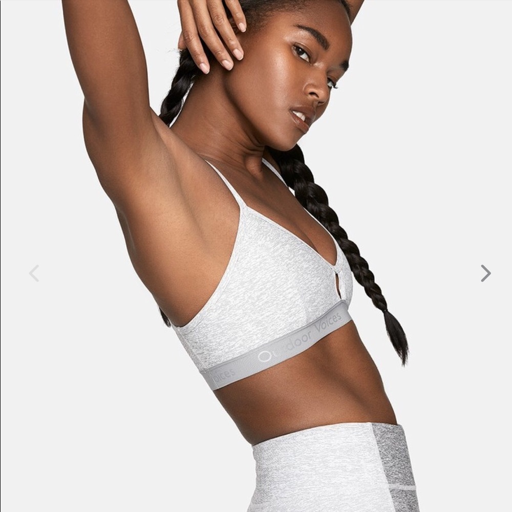 Sports bra